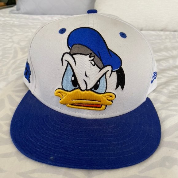 Donald Duck Snap Back Hat New Era 